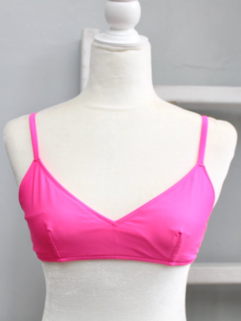 Aerie Scoop Bikini Top Neon Pink Size Medium